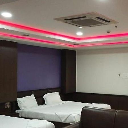 Hotel Vjr Residency By Hotelscart Hyderabad Bagian luar foto