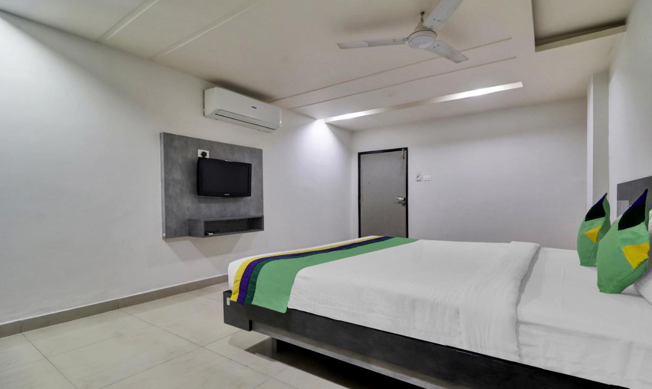 Hotel Vjr Residency By Hotelscart Hyderabad Bagian luar foto