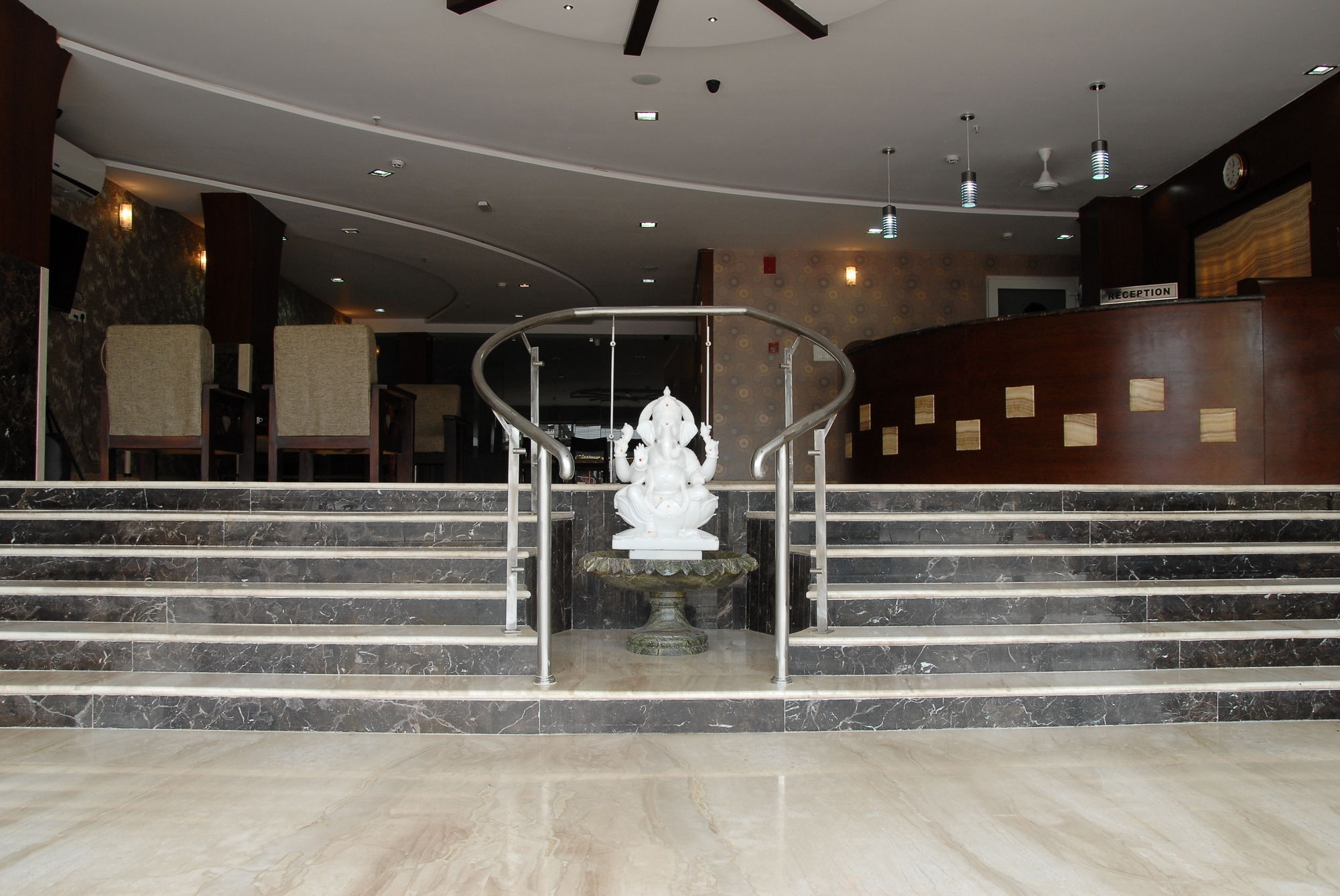 Hotel Vjr Residency By Hotelscart Hyderabad Bagian luar foto